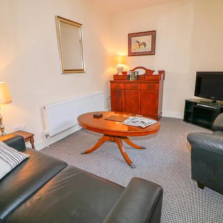 Holiday home Droichead House